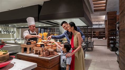 THE 10 BEST Restaurants Near Clark Marriott Hotel .